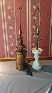 lot 9270 image: two vintage lamps