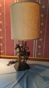 lot 9274 image: Oriental style lamp