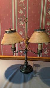 lot 9276 image: vintage lamp