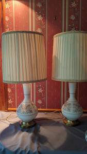 lot 9301 image: pair of lamps
