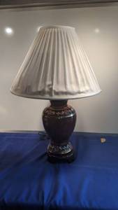 lot 9305 image: lamp