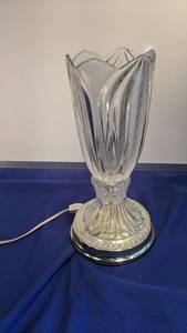 lot 9307 image: tulip shaped lamp