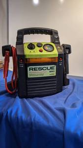 lot 9334 image: rescue portable power pack 950 automotive power sport air compressor 12 volt it works