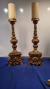 lot 9339 image: 20-in candles holders without the candles