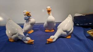 lot 9364 image: four ceramic ducks