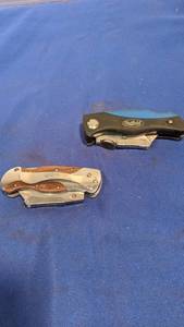 lot 9396 image: two Sheffield pocket knives