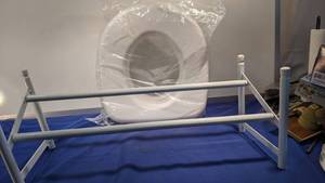 lot 9404 image: new raises toilet seat and shoe rack