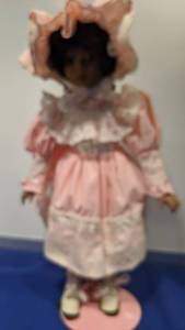 lot 9417 image: Victoria doll