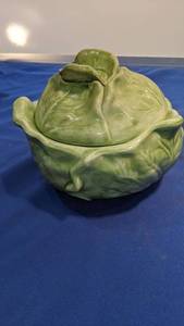lot 9421 image: Holland cabbage mold