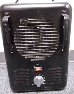lot 786154 image: Intertek DQ1409 120v Heater