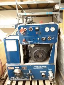 lot 786163 image: Steamway Powermatic Legacy 2100 Carpet Steamer Cleaner