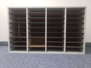 lot 7861012 image: Organizational Adjustable Cubby Shelf (12in x 39in X 24 in)