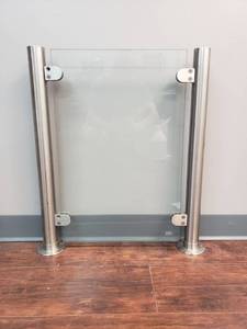 lot 386313 image: Protective Glass Barrier