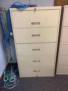 lot 2766 image: Office filing cabinet
