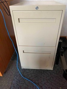 lot 2776 image: Office filing cabinet