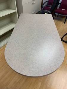 lot 2789 image: Office desktable extension