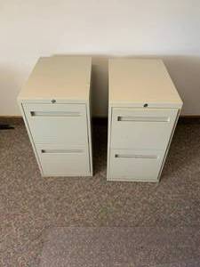 lot 2809 image: 2 office two drawer file cabinets