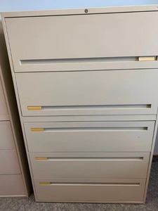 lot 2763 image: Office filing cabinet