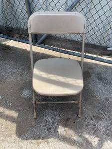 lot 2893 image: Plastic reception chairs