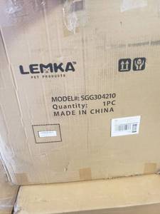 lot 3360 image: LEMKA Walk Thru Baby Gate, 31-41 inch Auto-Close Safety Pet Gate Metal Expandable Dog Gate with Pressure Mount for Stairs,Doorways,Banister (31-41 Wide, White)