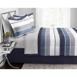 lot 10904 image: Mainstays Stripe Bed in a Bag Bedding, Full, Blue