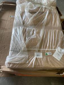 lot 10933 image: MOVING BOXES