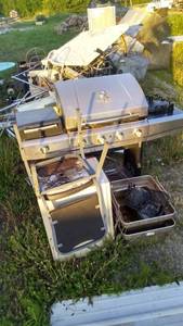 lot 246 image: Scrap Pile Winner Takes All Unsorted Salvageable Metal