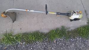 lot 248 image: Ryobi 31cc 15 Weedeater