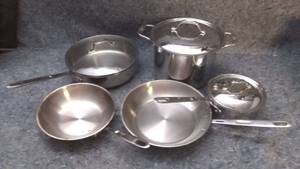 lot 452 image: Emeril Pots and Pans Set