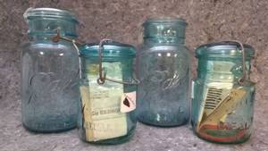 lot 7229 image: Lot of 4 Ball Mason Jars