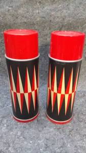 lot 7232 image: Pair of Vintage Sears Metal Thermoses With Glass Lining