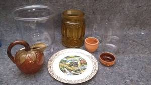 lot 7234 image: Decorative Housewares - Glass and Pottery