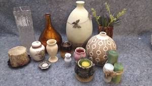 lot 7270 image: Decorative Vases and Candle Holders Lot