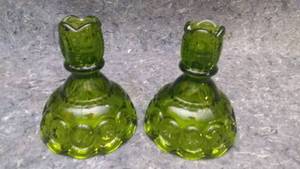 lot 7279 image: Pair of LE Smith Moon & Stars Glass Candle Stick Holders 4 12in
