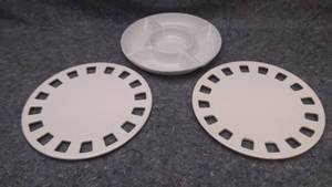 lot 7293 image: Three Serving Platters