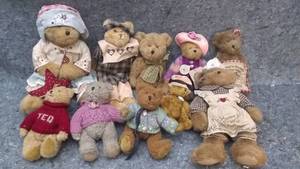 lot 7305 image: Lot of 10 Boyds Collectable Bears