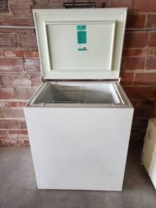 lot 6 image: 6.2 CU Ft Deep Freeze