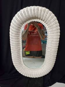 lot 2007 image: White Oval Wicker Mirror