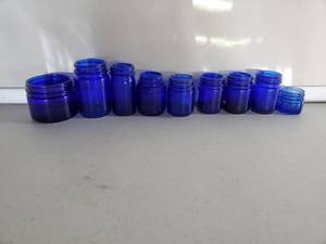 lot 3215 image: Lot of 9 Vapor Rub Cobalt Jars