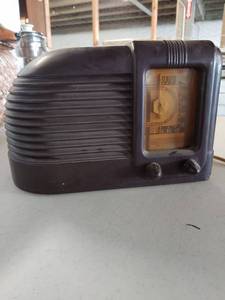 lot 8237 image: Super Aeroscope Radio