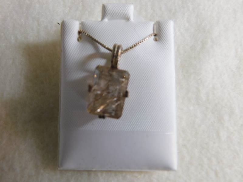 lot 5133 image: Rutilated Quartz Necklace