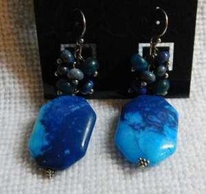 lot 5068 image: Turquoise Earrings