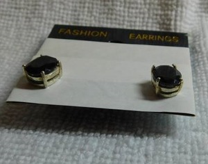 lot 5053 image: Thai Black Spinel Earrings
