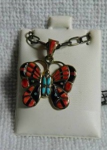 lot 5052 image: Santa Fe Black Onyx & Turquoise Necklace