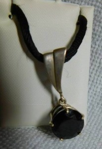 lot 5062 image: Black Spinel Pendent