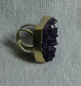 lot 5038 image: Rough Cut African Amethyst