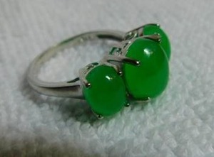 lot 5022 image: Green Jade