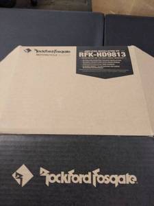 lot 1586 image: Harley Davidson amplifier install kit