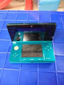 lot 1641 image: Nintendo 3ds game system aqua blue no Cord