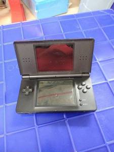 lot 1653 image: Nintendo DS lite game system blue no cord